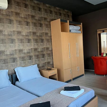 In Club Aparthotel Vrnjacka Banja Exterior photo