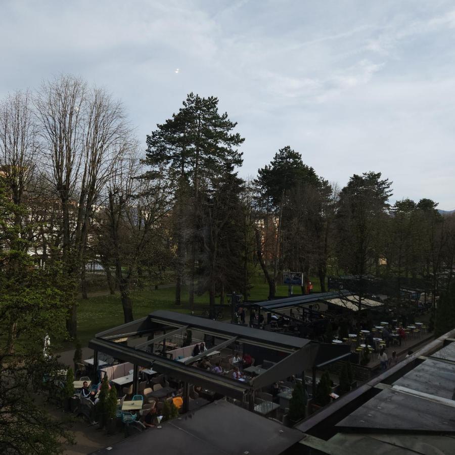 In Club Aparthotel Vrnjacka Banja Exterior photo